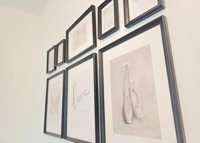 Le Commercy - En Hyper Centre Et Tres Spacieux *